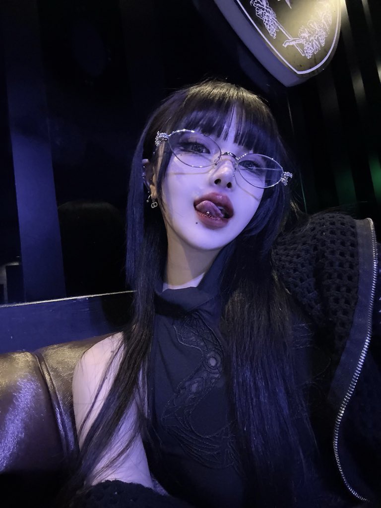 h o s t o k y o (@hostokyo) on Twitter photo 