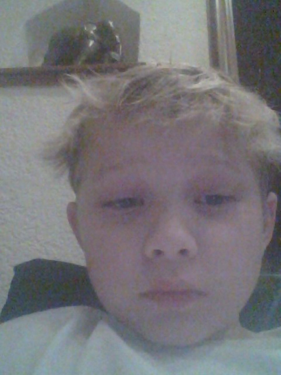 ZZZ fans on the TL #yeahnothanks