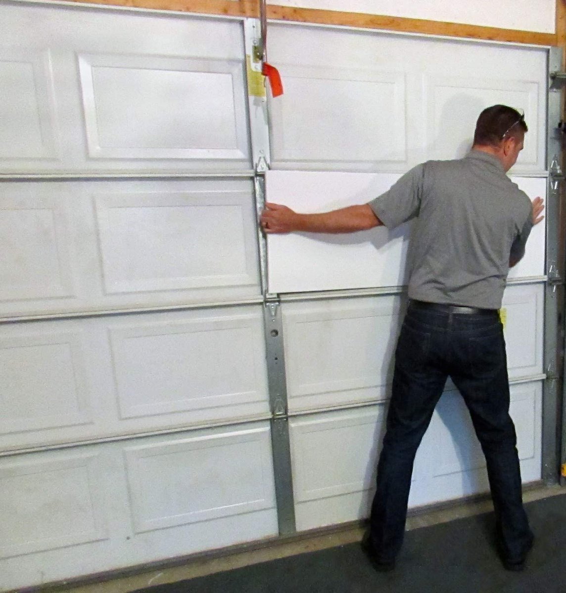 justhomesgroup's tweet image. Insulating your garage door keeps your workshop comfortable all year! Here&apos;s what you need to know about the best insulation types and how to get started. 🛠️❄️🌞

#GarageDoorInsulation #DIYProject
 LocalInfoForYou.com/150214/how-to-…