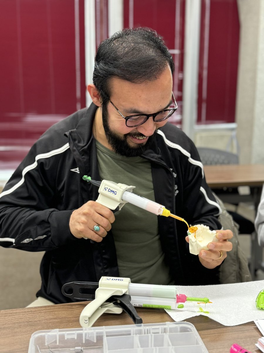 TIDE4Teeth's tweet photo. 📣 Toronto dentists — are you ready to integrate implant dentistry into your practice with confidence? Join our Basic Implant Mini Residency led by Dr. Mark Lin, a respected prosthodontist and founder of T.I.D.E. This program combines evidence-based learning and hands-on training https://t.co/5dDPT7jVcZ
