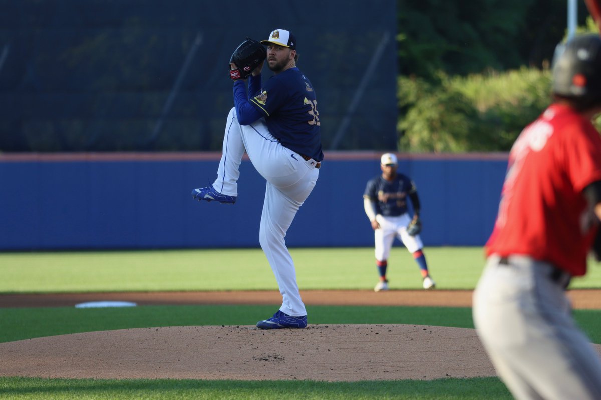Tylor Megill dominated tonight 🔥

5 IP, 1H, 0R, 1BB, 4K
65 pitches, 39 strikes