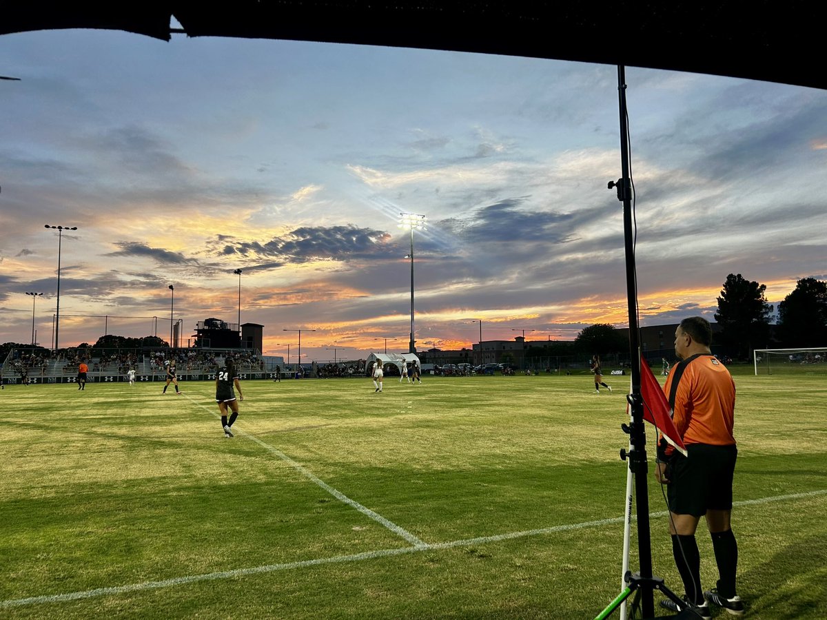 RandleLynner's tweet photo. Just like that… 𝐬𝐩𝐨𝐫𝐭𝐬 𝐚𝐫𝐞 𝐛𝐚𝐜𝐤 ⚽️

#AggieUp | #GLAM https://t.co/pMCINdsD6x