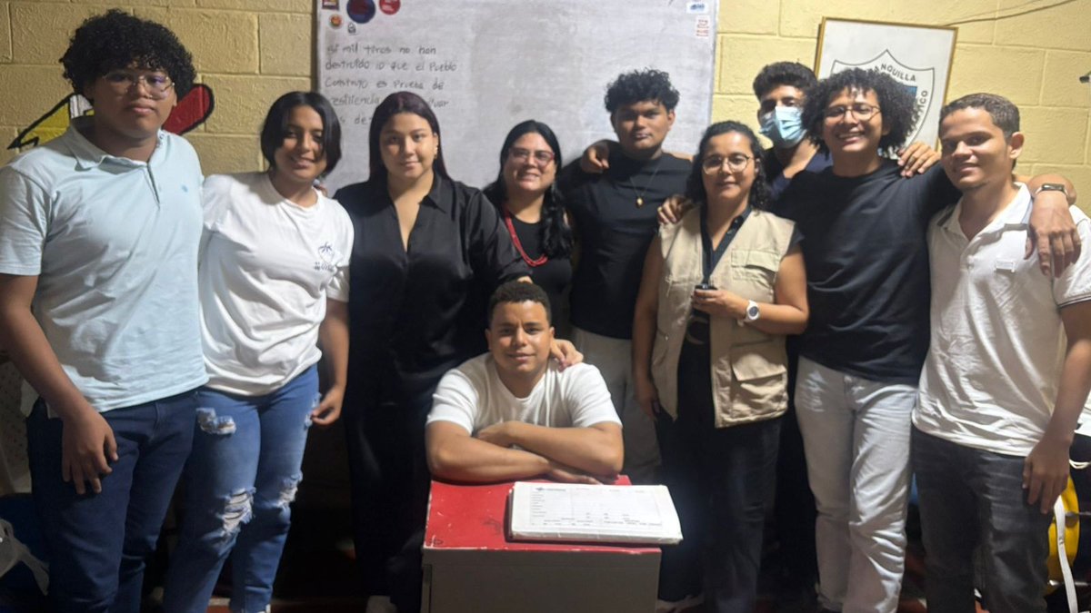Centro Nacional de Memoria Histórica (@centromemoriah) on Twitter photo En Barranquilla, la Dirección de Archivo de los Derechos Humanos realizó el taller de conservación de archivos, dirigido a los miembros de la Federación de Estudiantes Universitarios de Colombia, capítulo Atlántico, para fortalecer la memoria histórica del país a través de En Barranquilla, la Dirección de Archivo de los Derechos Humanos realizó el taller de conservación de archivos, dirigido a los miembros de la Federación de Estudiantes Universitarios de Colombia, capítulo Atlántico, para fortalecer la memoria histórica del país a través de