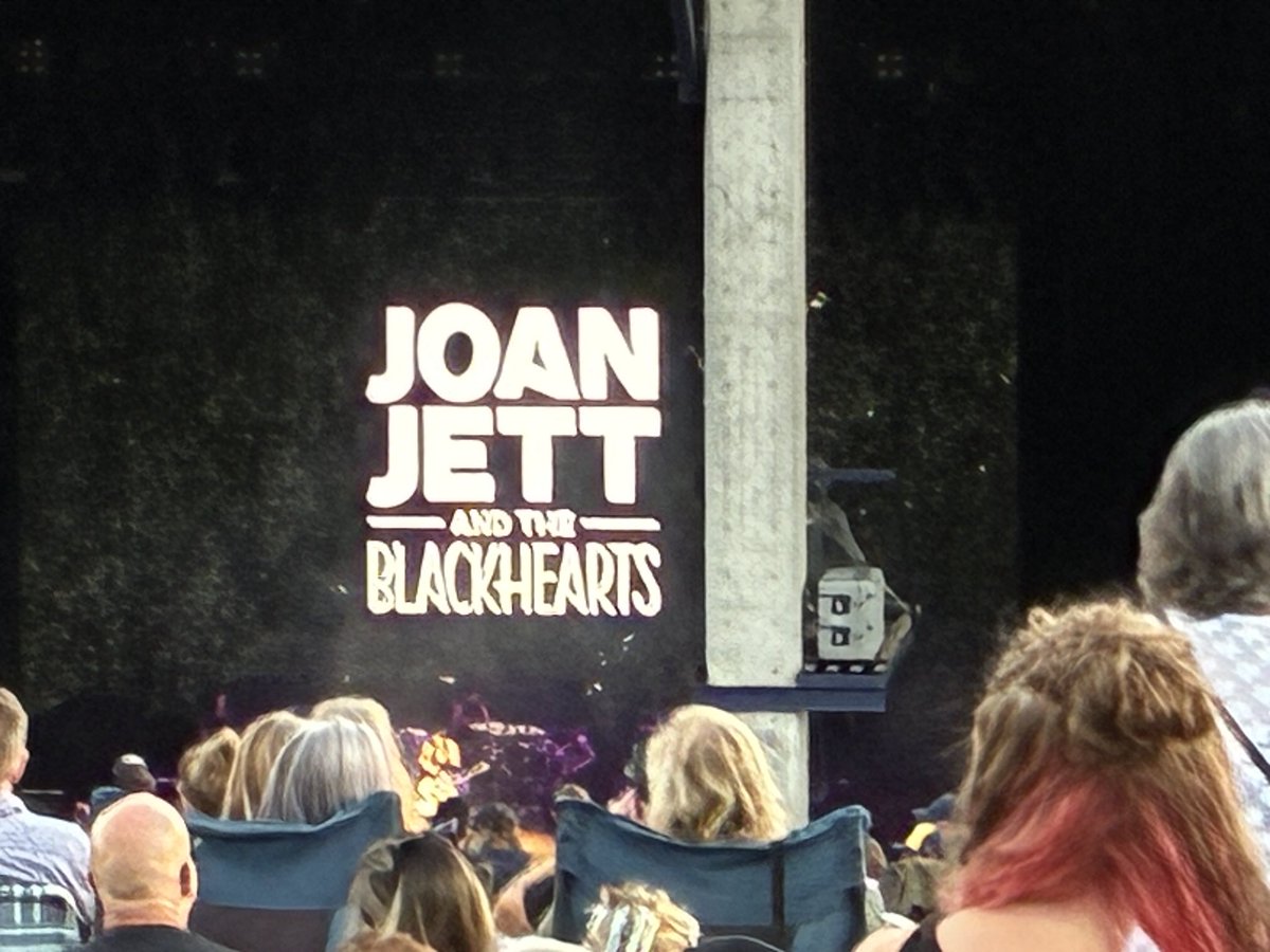 Seeing a double bill of Joan Jett and Billy Idol #itsanicedaytotouragain