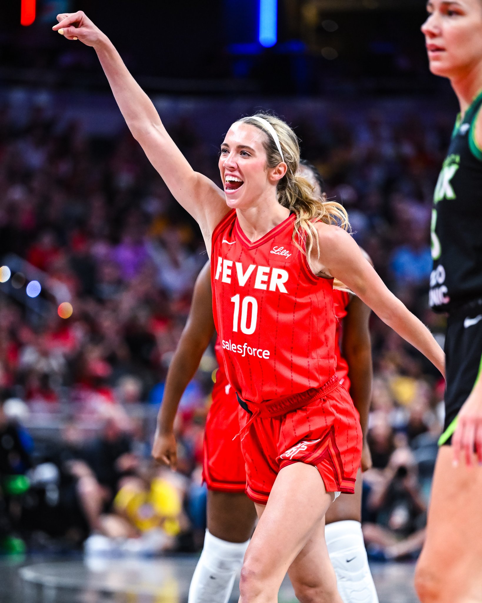 Indiana Fever trên X: "Lexie Hull trong hiệp một tối nay: 11 PTS | 4-5 FG | 2-3 3PT | 2 STL 🔥 https://t.co/8ncdoEe8xn" / X