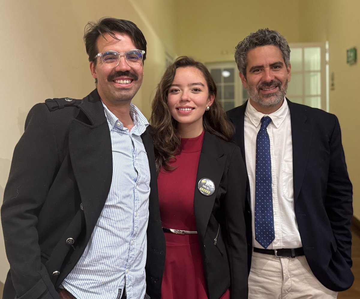 En instantes se estrena «Sin permiso para envejecer», el resultado final de #NoConMiAhorro

A Julio y a Mateo quiero agradecerles profundamente por su amistad, por este equipo, y por defender esta causa siempre con el alma

Los invito a que vean nuestro documental. Link abajo 👇