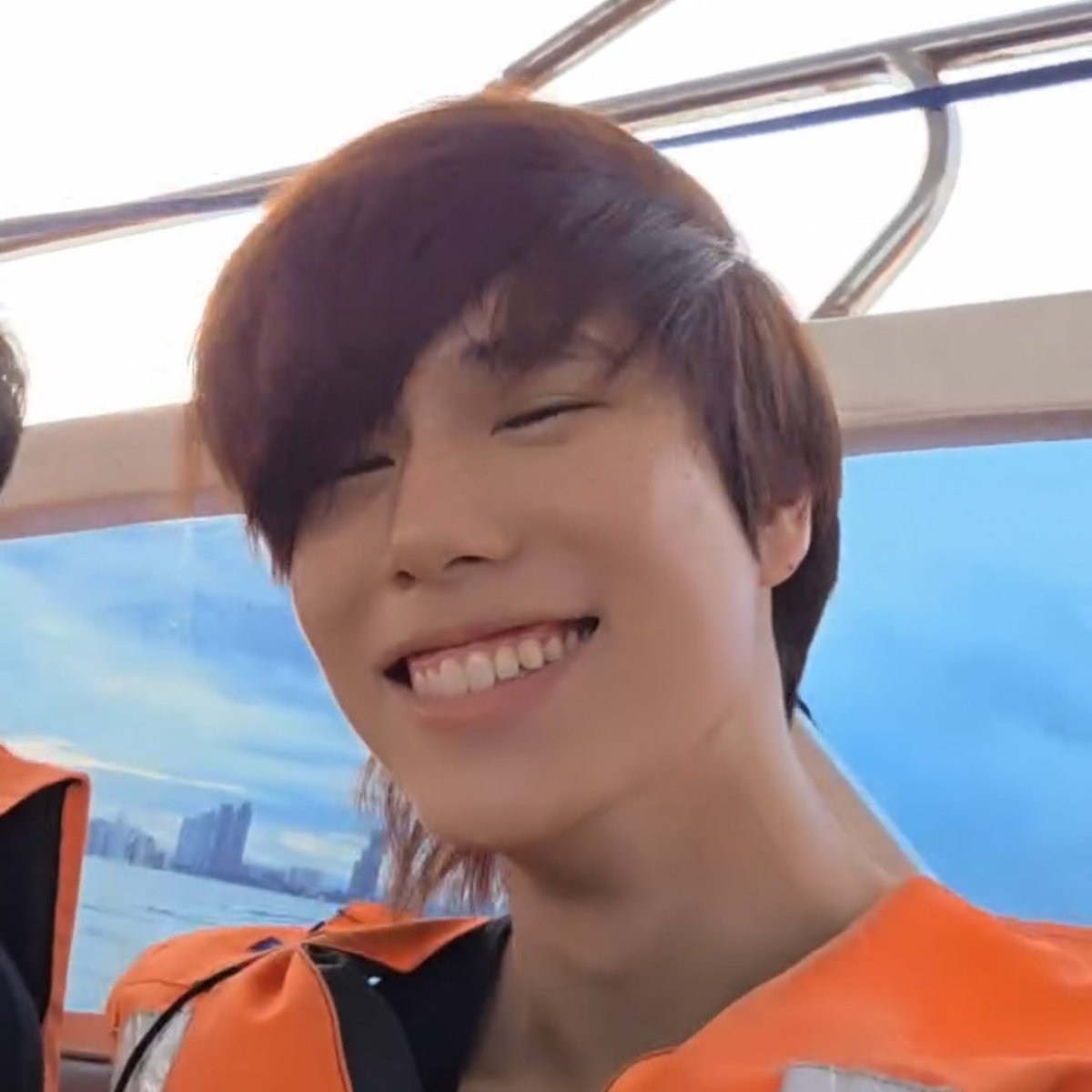 ไม่ว่าอะไรจะเกิดขึ้น ขอให้รอยยิ้มอันสดใสนี้สถิตอยู่กับพวกแกตลอดไปเยยน้า 🫳🏻🫳🏻🫳🏻