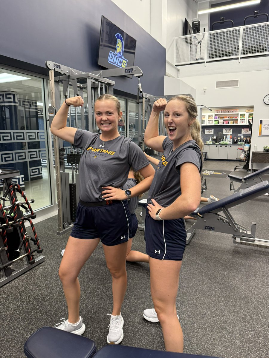 UNCGSoftball's tweet photo. Back in the weight room! 💪🏼💪🏼 #letsgoG https://t.co/jsnQGtMnL3