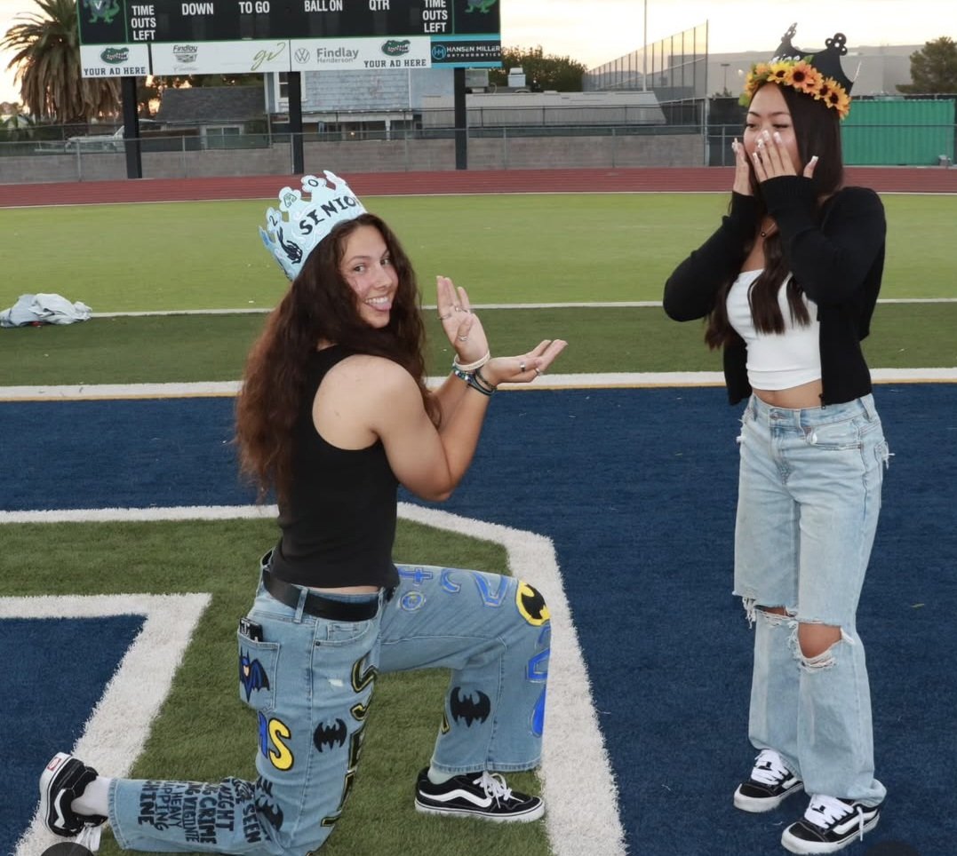 Senior Sunrise Part 2!! Im going to miss all my peeps next year. Love being a Gator!! <a href="/gvhsflag/">GVHS Flag Football</a> <a href="/GreenValleyHS/">Green Valley HS</a>