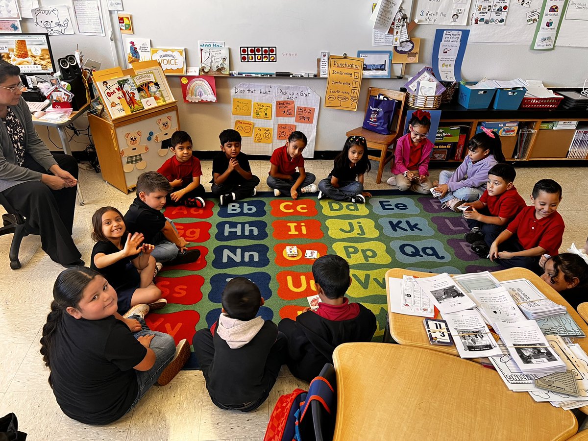 Hueco_Elem's tweet photo. Ms. Ramirez is a rockstar! 🌟 She fills every day with fun, love, and learning—keeping students engaged from start to finish. We’re so lucky to have her! 🍎❤️ #ThankATeacher #LoveToLearn #TeamSISD https://t.co/NdEgnIjKzl