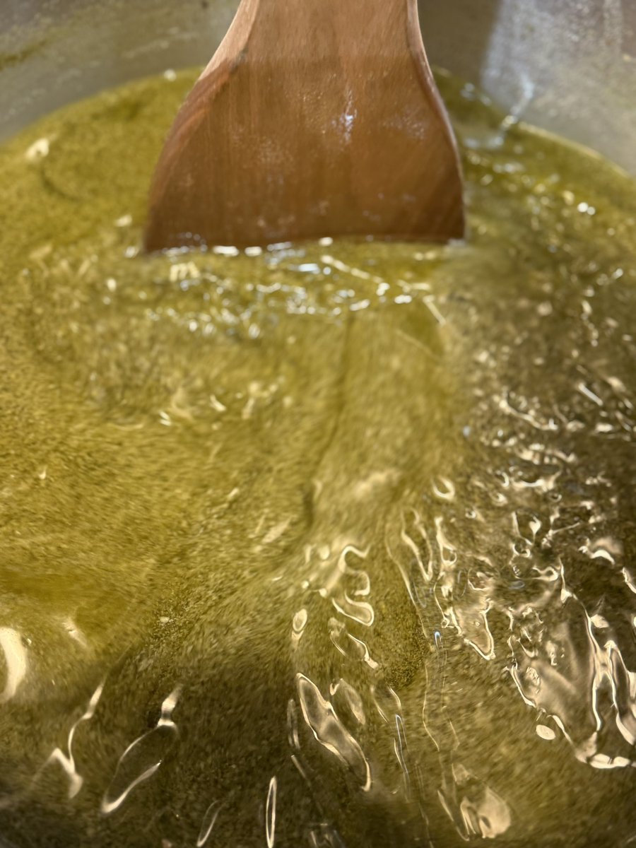 6kan_togoshi's tweet photo. おはよう御座います！！！
本日も美味しくなーれの気持ちを込めて本日も仕込んでおります❗️
皆様のご来店心よりお待ちしております🍜　#むかん#戸越銀座#ラーメン https://t.co/MMTH9IAds8