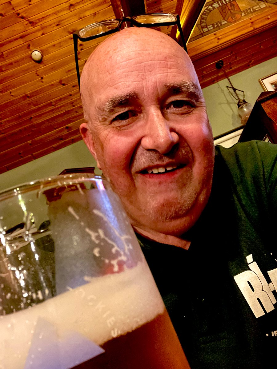 Colshort66Colin's tweet image. This smirky fooker has just finished and is officially on his holibops 😎😎 #PubLife