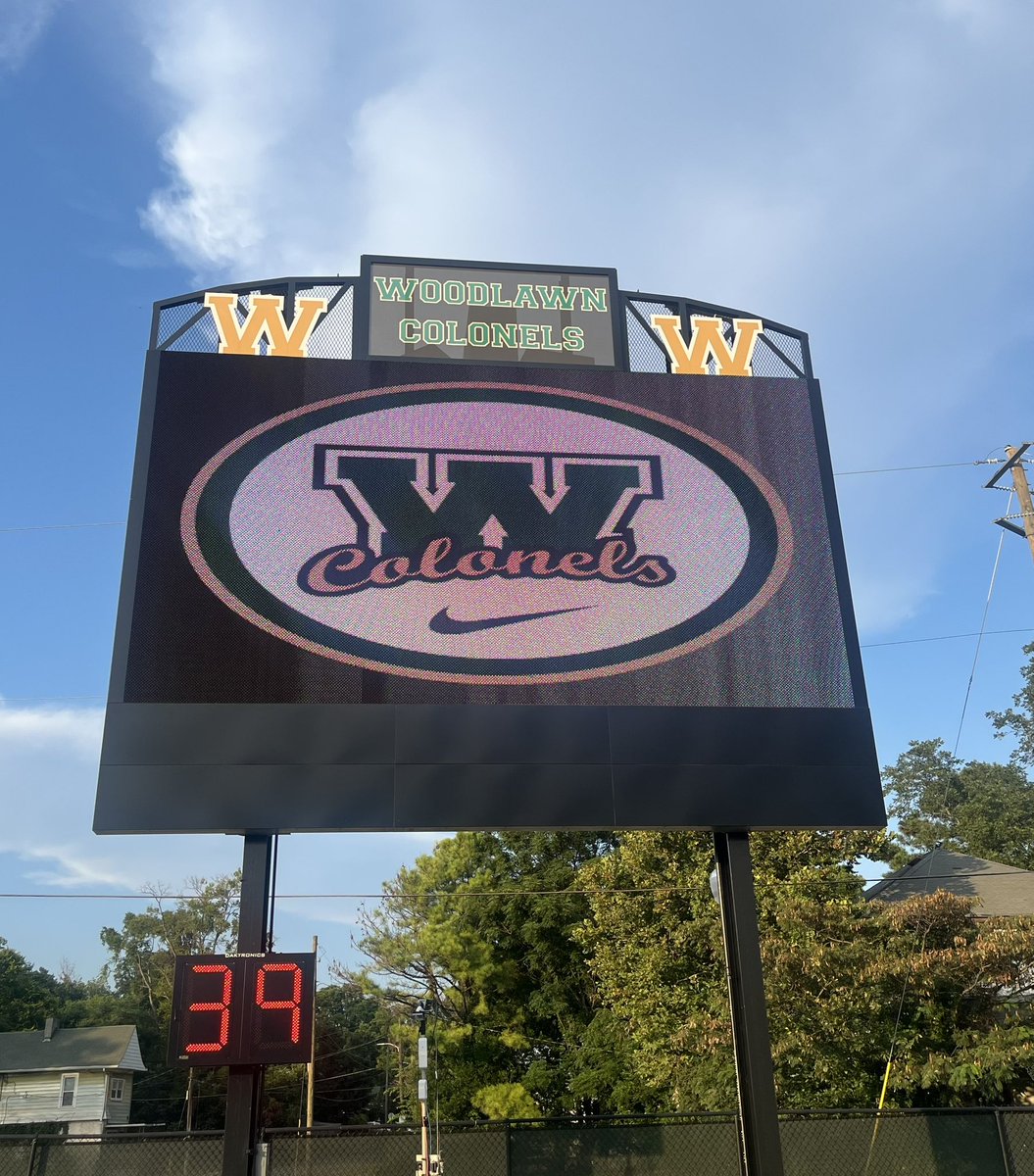 Kwray54's tweet photo. Friday Night Lights. Early recruiting and get to catch my Alma Mater. Leggo! #FallRecruiting #GoBears https://t.co/n4PyoXViEg