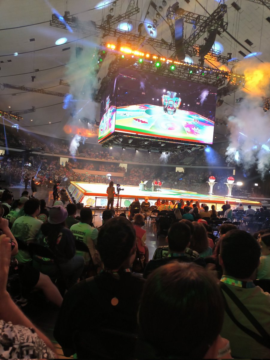 Yansong Feng tweet media