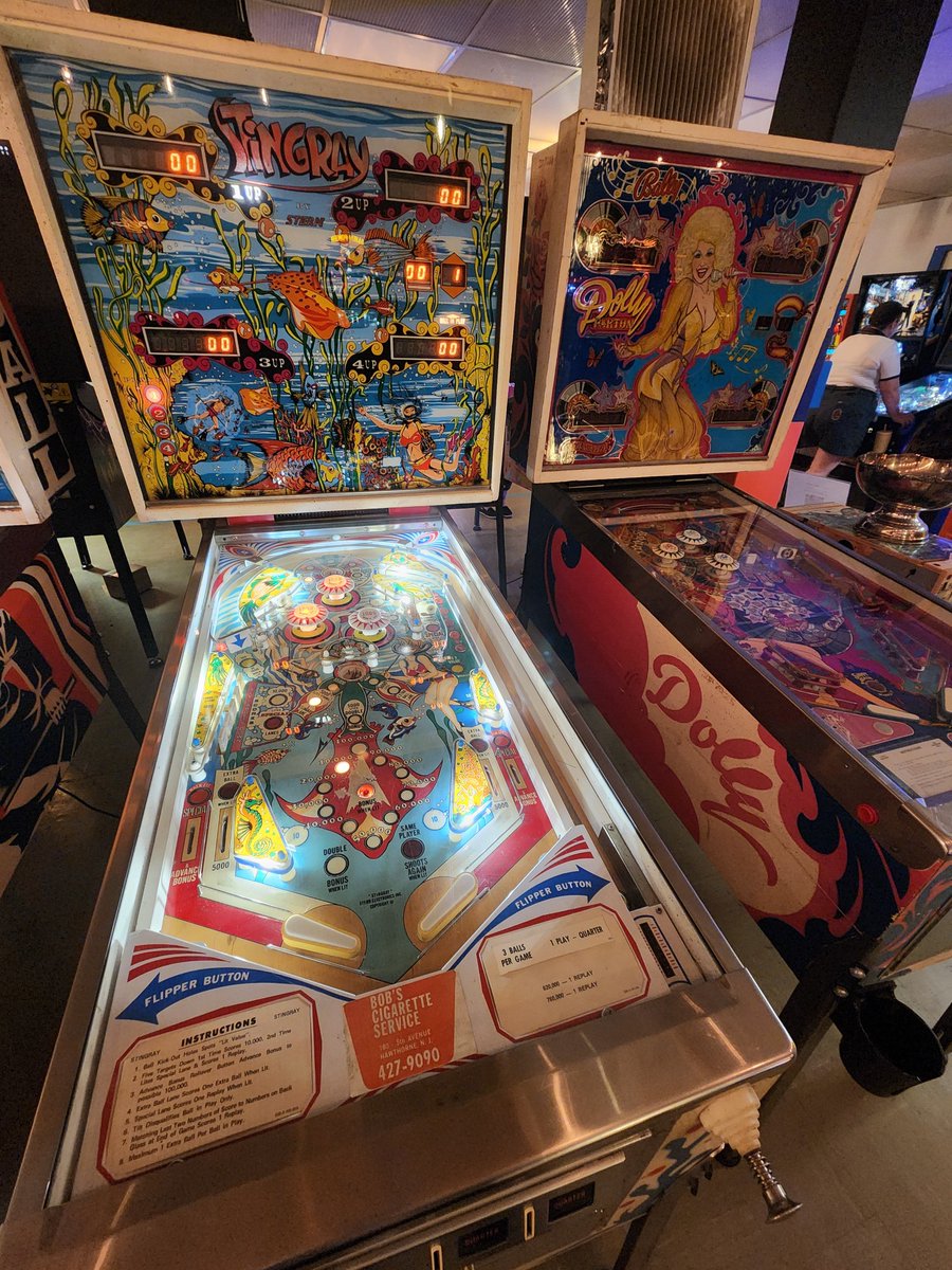 tor (@tori_2_tone) on Twitter photo friday night pinball :) friday night pinball :)