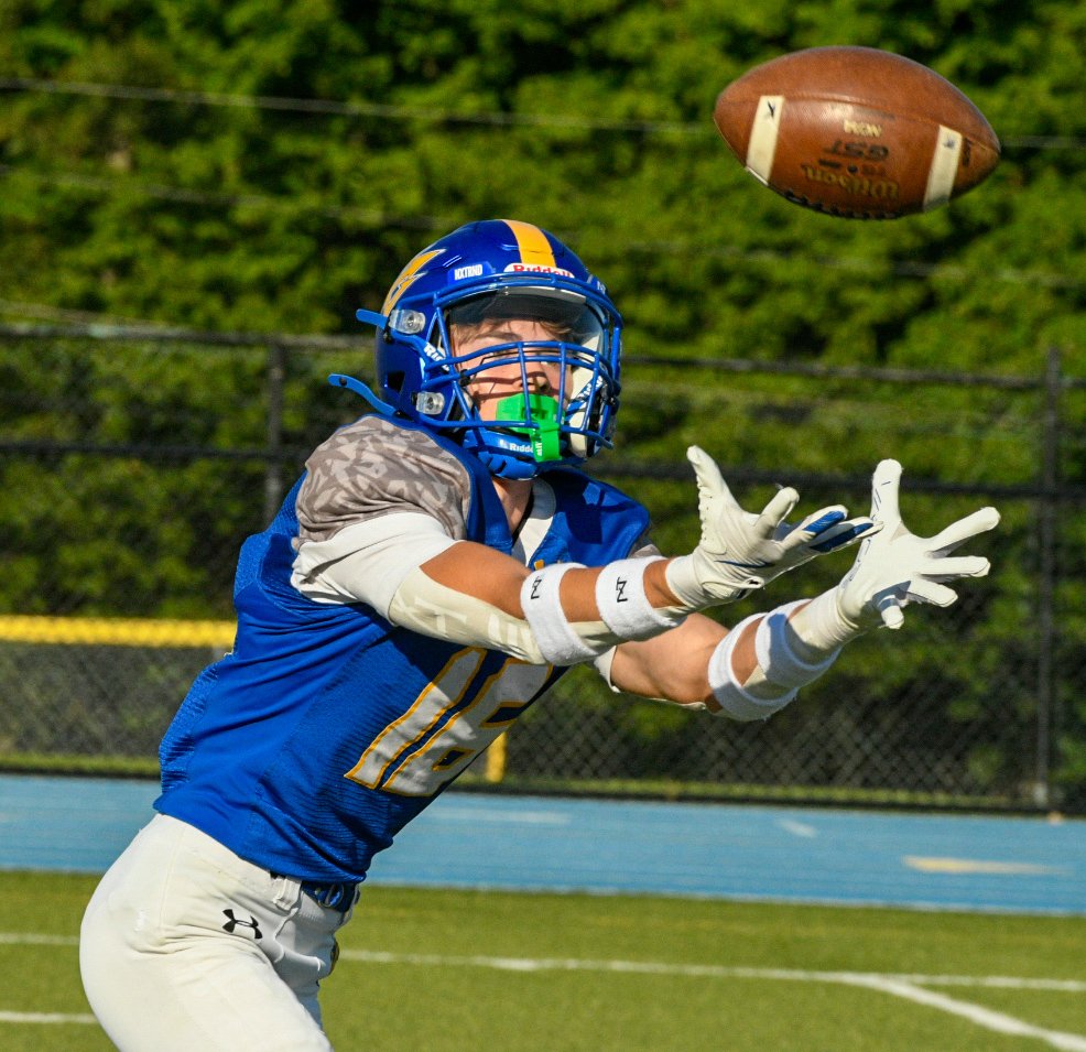 At the half, Columbia 16, Independence 0.