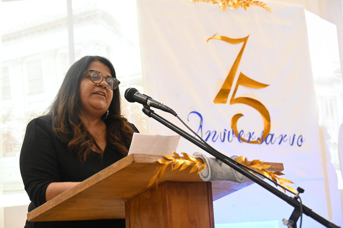 fsusbielles's tweet image. ¡Felices 75 años, Instituto Avanza!

Acompañé la celebración de un nuevo aniversario del Instituto de Formación Docente No 3 &quot;Dr. Julio C. Avanza&quot;. 

Desde 1950, forma con compromiso y vocación a quienes tendrán la importante tarea de educar a las nuevas generaciones.