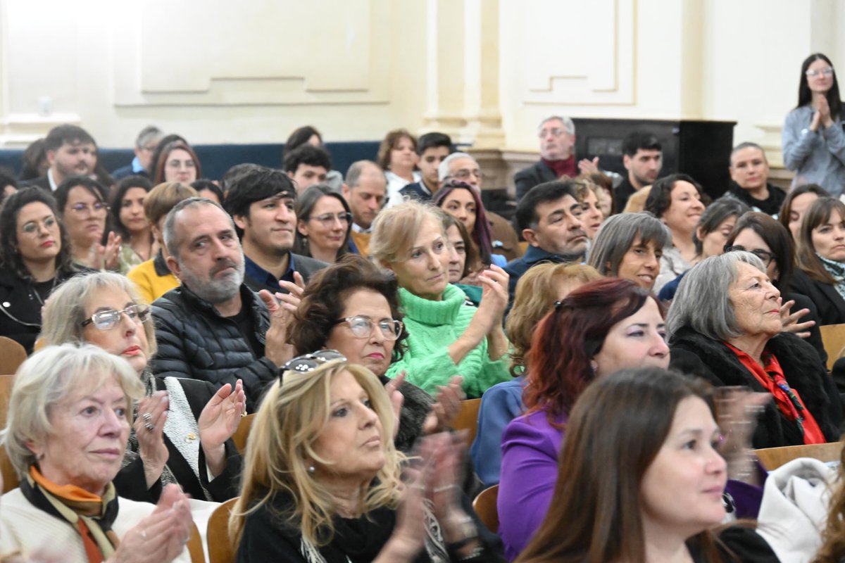 fsusbielles's tweet image. ¡Felices 75 años, Instituto Avanza!

Acompañé la celebración de un nuevo aniversario del Instituto de Formación Docente No 3 &quot;Dr. Julio C. Avanza&quot;. 

Desde 1950, forma con compromiso y vocación a quienes tendrán la importante tarea de educar a las nuevas generaciones.