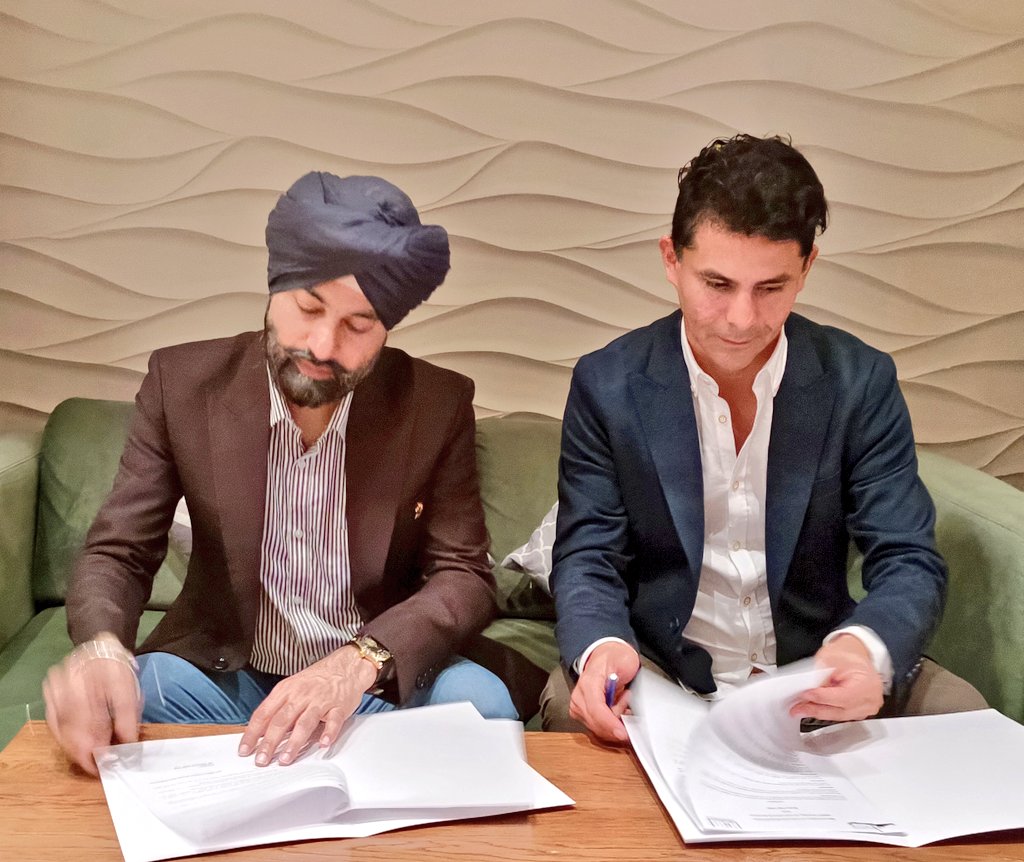 Proud to sign an MoU between @ICIB_India &amp; Smart City Chile to boost 🇮🇳🤝🇨🇱 cooperation in smart city tech, innovation &amp; sustainability. A big step toward global, citizen-centric urban solutions. 🌍🚀

#SmartCities #IndiaChile #ICIB #TechDiplomacy #UrbanInnovation <a href="/ProChile/">ProChile</a>