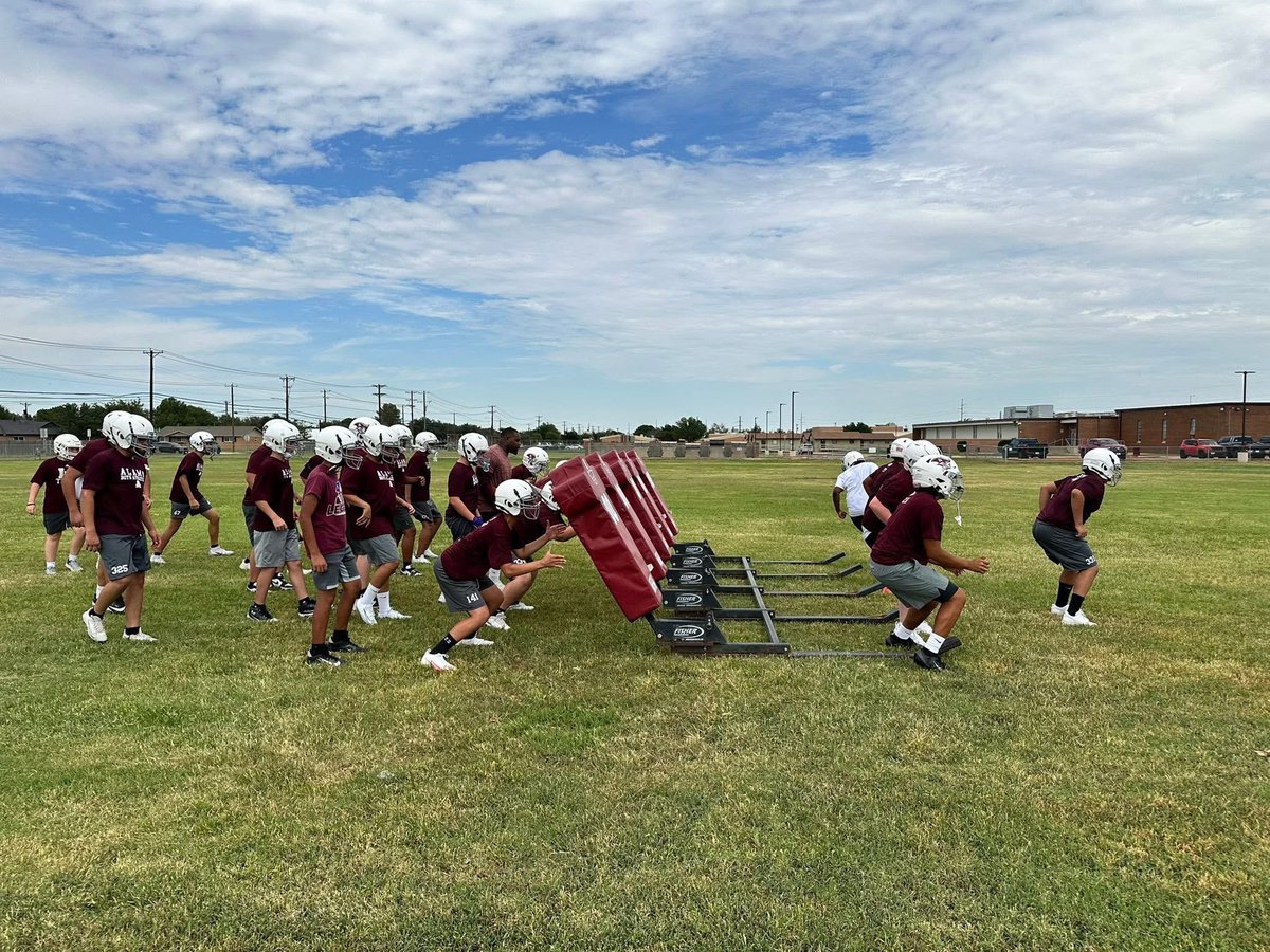 Alamo_Athletics's tweet image. Week one is in the books! Super proud of these young men! #GoScouts #FutureRebs