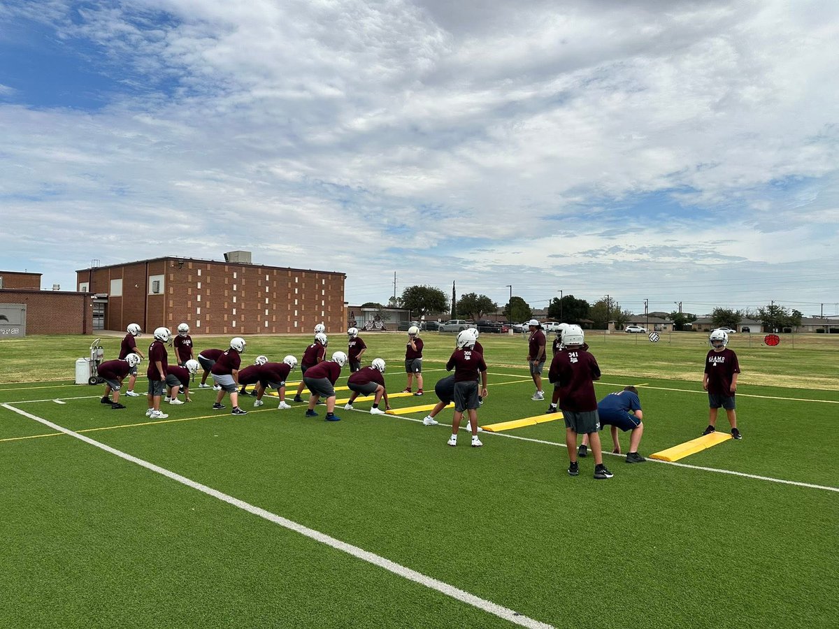 Alamo_Athletics's tweet image. Week one is in the books! Super proud of these young men! #GoScouts #FutureRebs