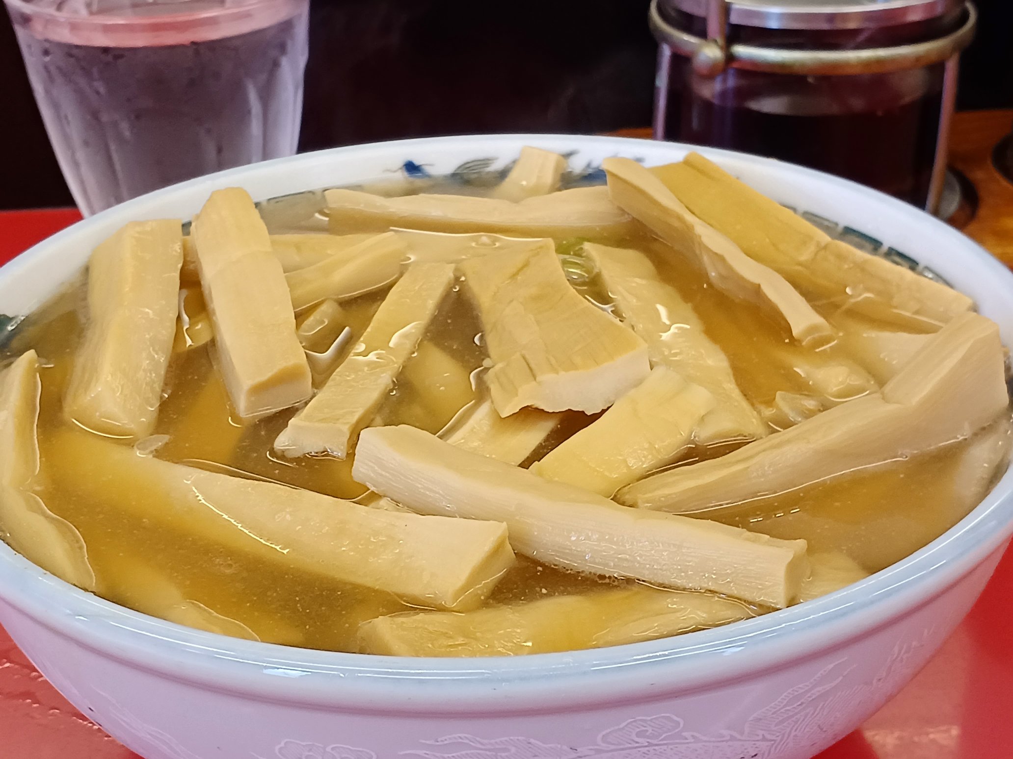 趣味は断捨離♪プロフィールもお読み下さい 断捨離したいナンバ－ワン、それは夫です」 / やました ひでこ