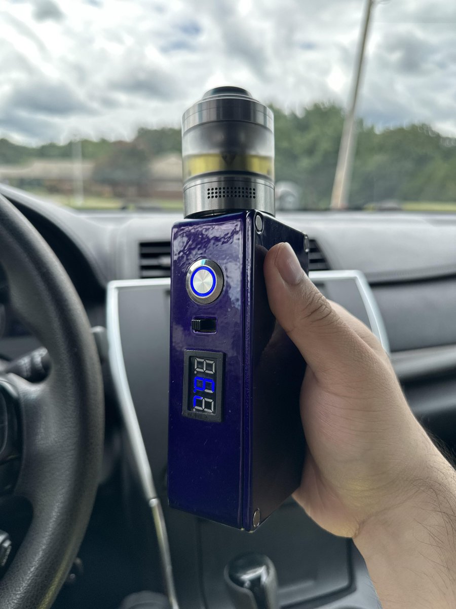 Vapes heaven tweet media