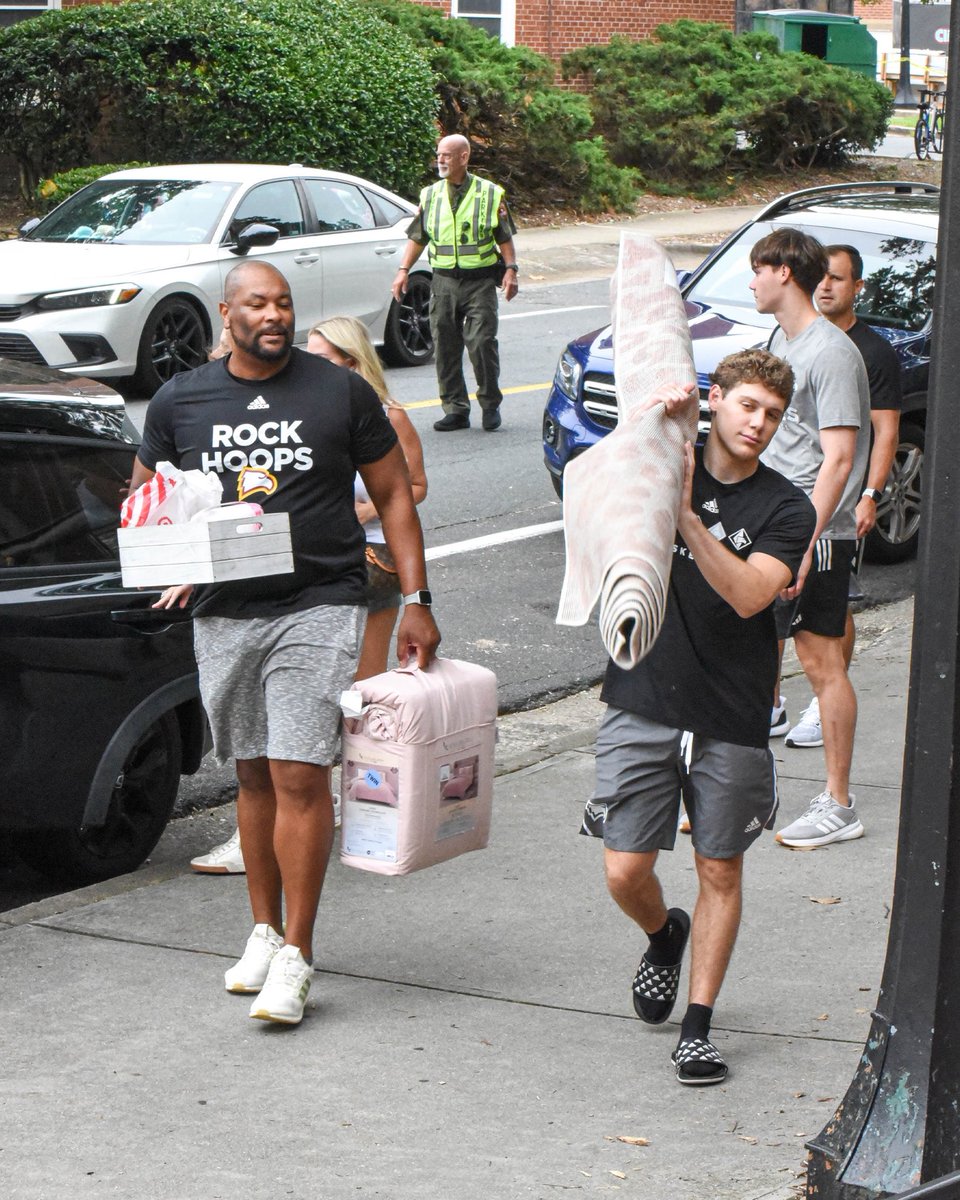 Welcomed In The New Eagles This Morning! 🦅 

#ROCKtheHILL