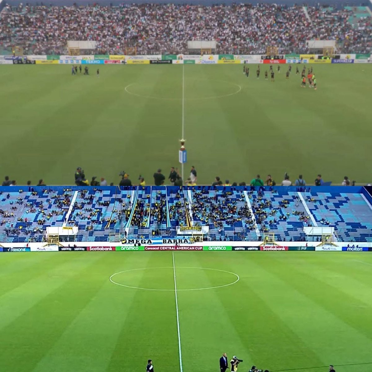 Los Tik tokers Catrachos le están dando cátedra a los dirigentes de liga nacional y a los dueños de la Federación. 

Ambientazo en el Estadio Morazán 

¡ Las redes sociales mandan ! 
Adiós a la TV 📺‼️

Vea la diferencia 
Arriba Tik-tokers

Abajo la liga estrellada 

#SinChimarse