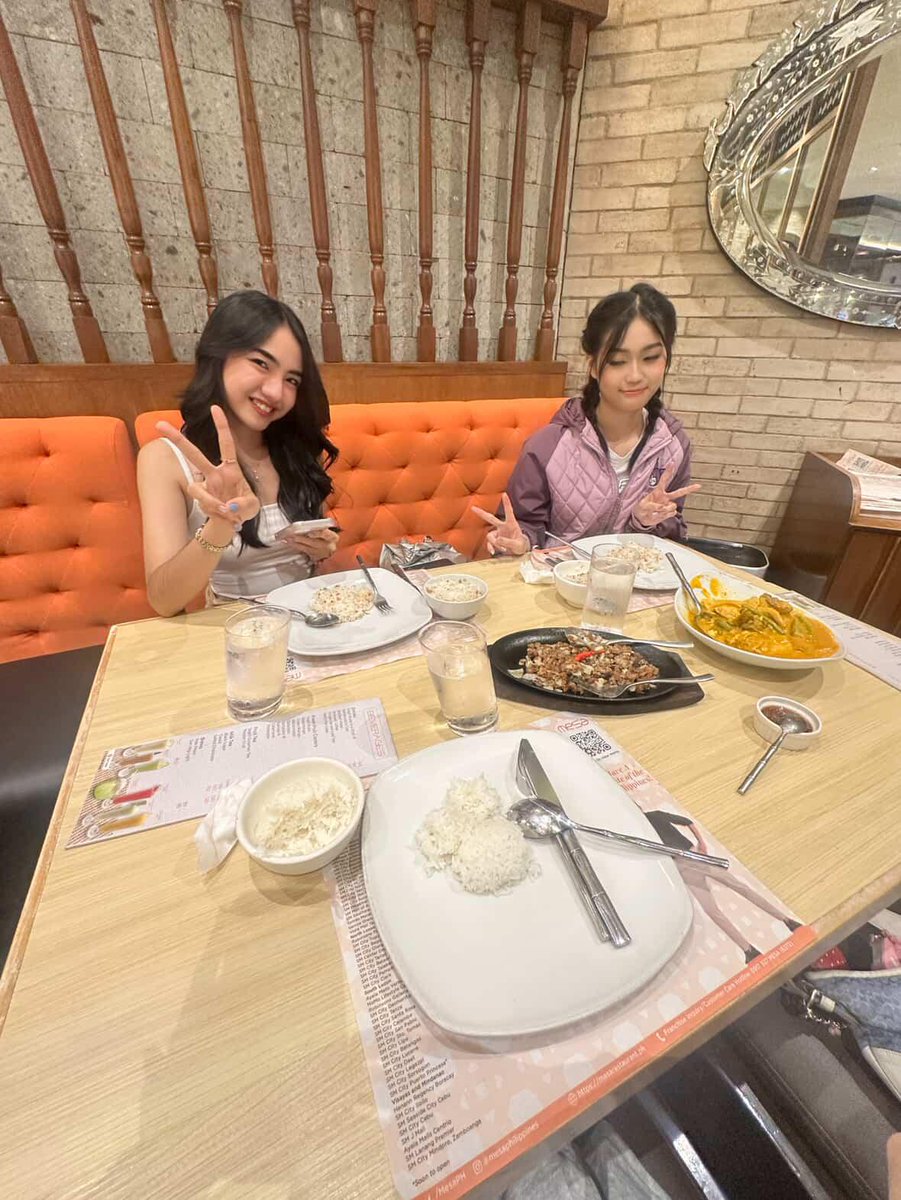 nag-date sila 💞 cuties

#MNL48 #MNL48CJ #MNL48Rachel #MNL48Rianna