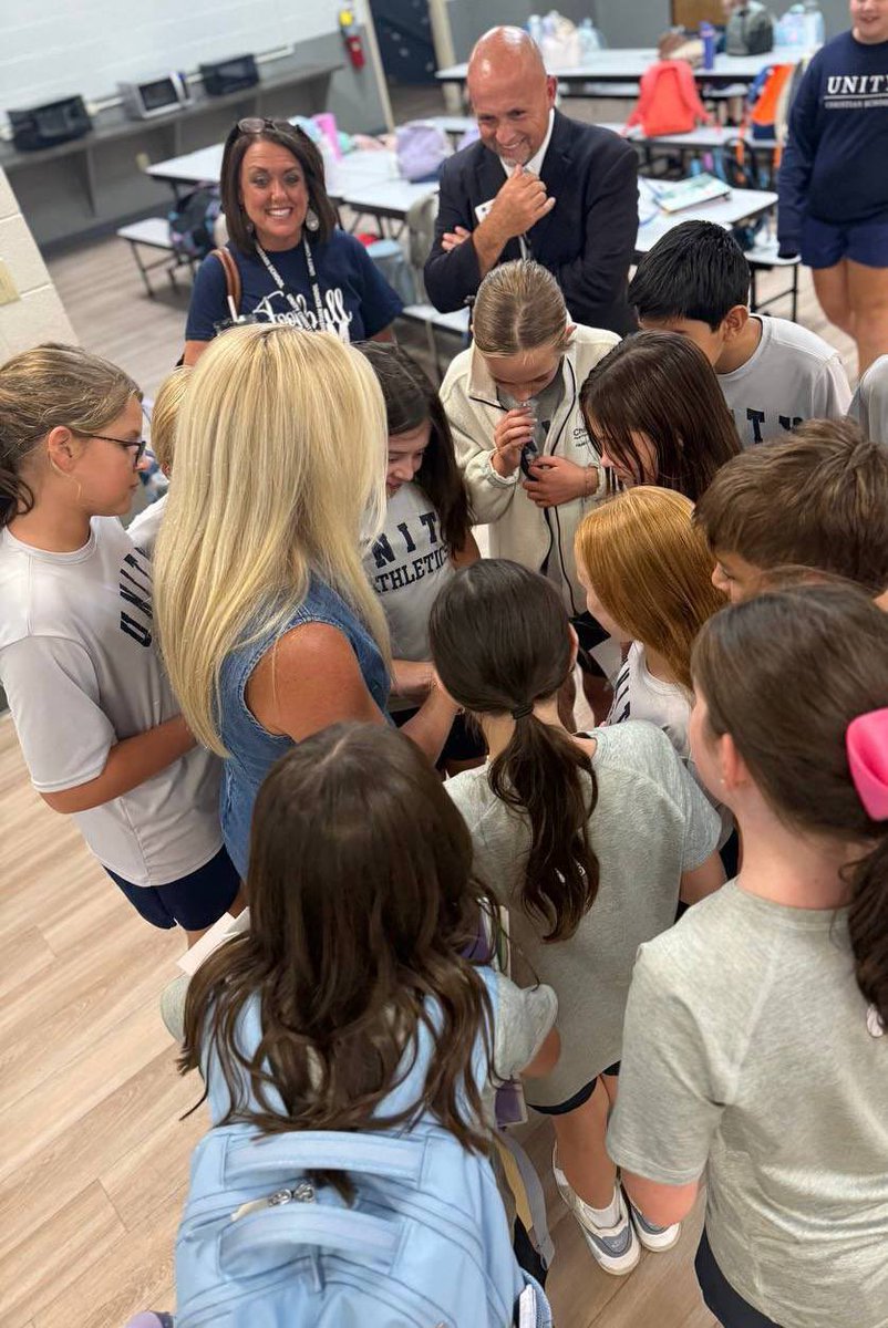 RepMTG's tweet image. Thank you, Dr. John Barge, for the fantastic tour of Unity Christian School!

It was such a pleasure being in a Christ-centered educational environment. We need to see more schools like this!

Parents should have the right to choose to put their tax dollars and their children in…