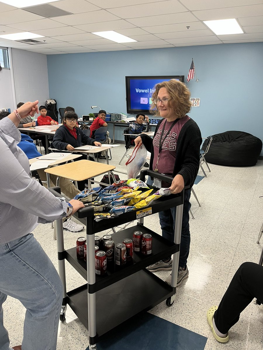 Leadership & Global Studies Academy tweet media