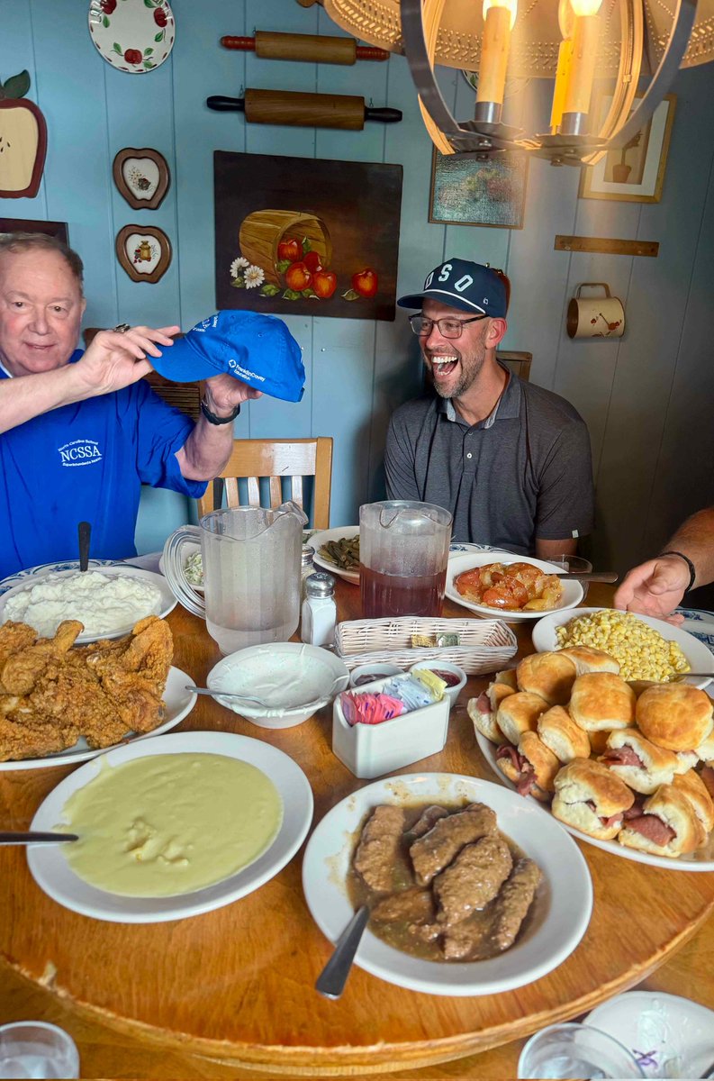 I had a great time with the <a href="/franklincovey/">FranklinCovey</a> team at their retreat in Boone. The pre-retreat meeting was at #DanielBooneInn. I was the guest speaker at the pre-retreat meeting . I placed the order!!!! #LeadershipMatters #NCSSA #WhereWasJamie