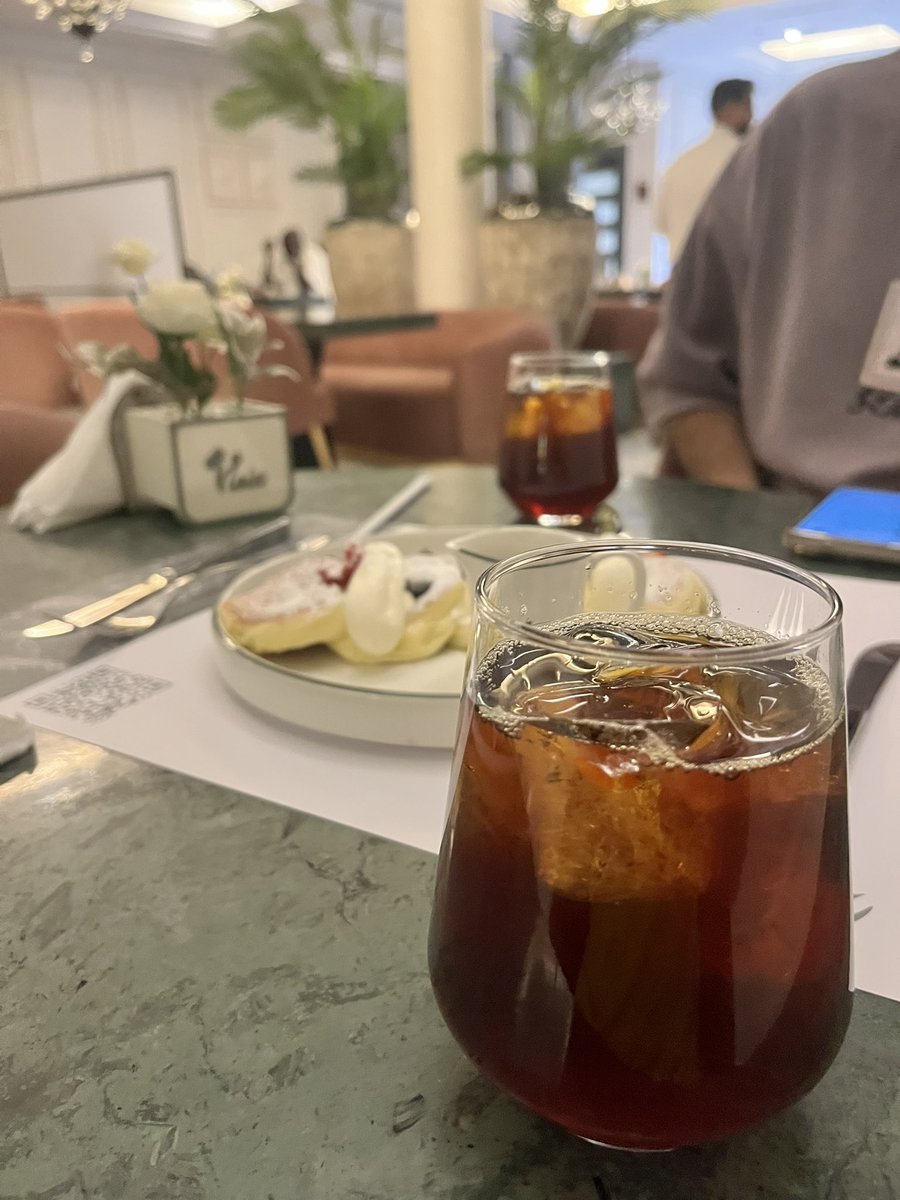 المكان السري مع الشخص المفضل