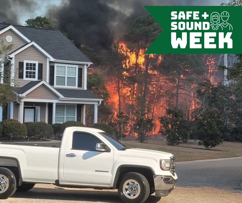 Southern Group of State Foresters (@sgsf_forests) on Twitter photo Wildland firefighters often have to make high-stakes decisions where homes & wildlands meet. Reassessing fire behavior, water, egress & defensibility can mean the difference between unnecessary risk and getting home #SafeAndSound. #SafeAndSoundWeek #WildlandFire #SouthernForests Wildland firefighters often have to make high-stakes decisions where homes & wildlands meet. Reassessing fire behavior, water, egress & defensibility can mean the difference between unnecessary risk and getting home #SafeAndSound. #SafeAndSoundWeek #WildlandFire #SouthernForests