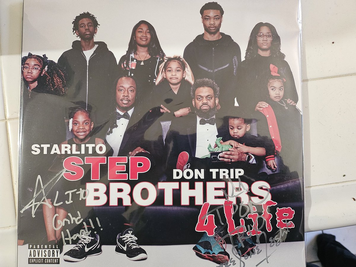 Myti Lion tweet media