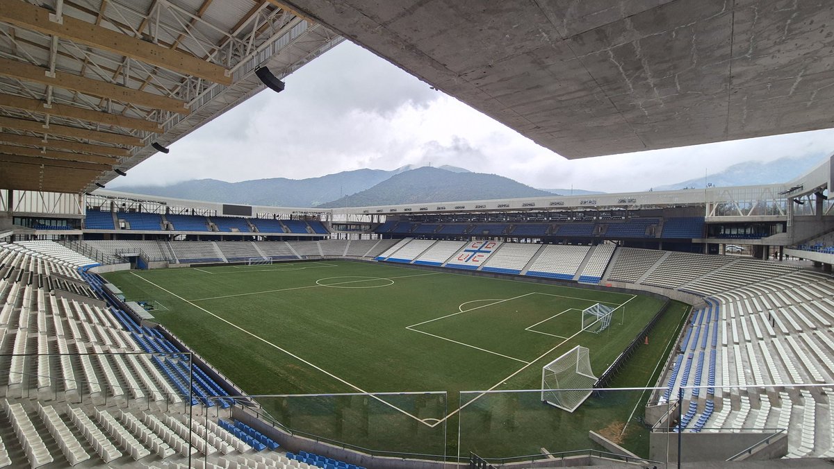 Cruzados's tweet photo. ¡Atentos #LosCruzados! ¡Ya tenemos fecha! 🤩

Hay confirmación para el estreno del Claro Arena 🏟. La ANFP oficializó el partido ante Unión Española:

🗓 Sábado 23 de agosto
⏰️ 20:00 hrs.

¡Será histórico porque la localía vuelve a nuestra nueva casa! ⚪️🔵 https://t.co/KTJYtRT5Ic