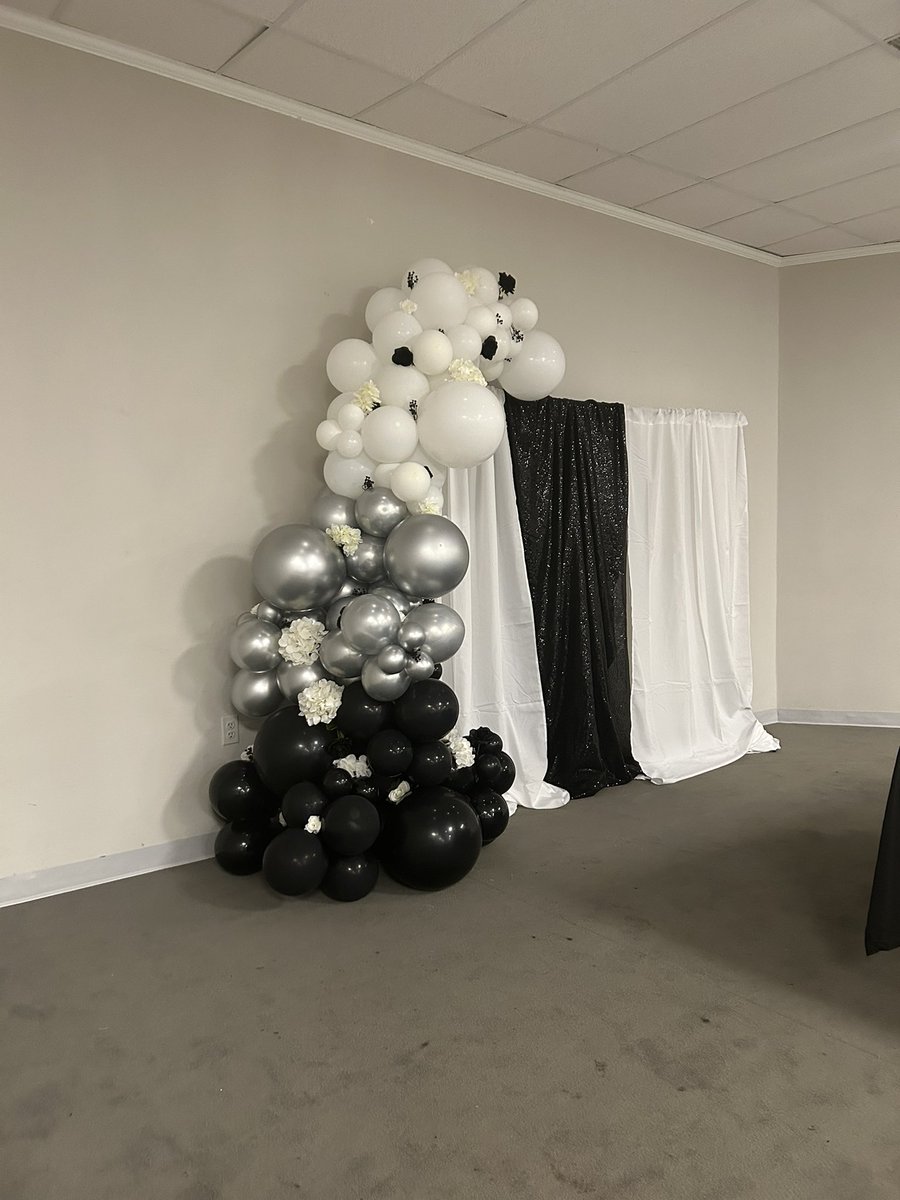 eventsbywes_llc's tweet photo. 📆 Now booking for upcoming events! Secure your date and let us create your dream setup! 🪄
Call/text 📲 (227) 225-4617 &amp; get your free 🆓 quote today ‼️ https://t.co/YwmNlK2UwF