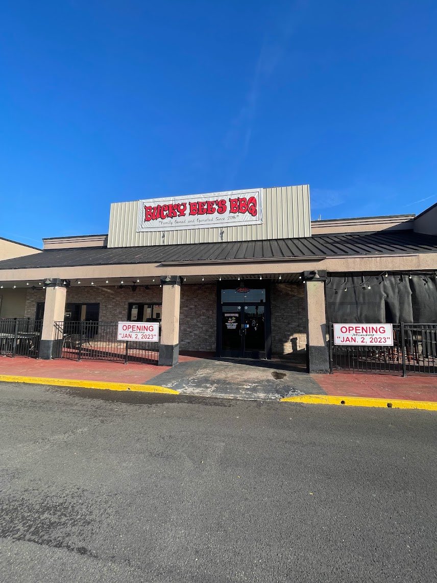 bmartens26's tweet photo. RESTAURANT SPACE FOR LEASE
Glasgow KY Ford Centre Shopping Center 270-303-1474 for details https://t.co/vTZLbqDZbe