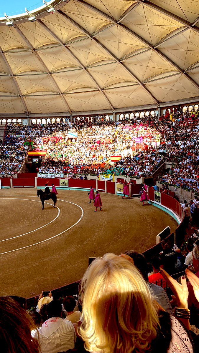 Mismas canciones mismos vicios.