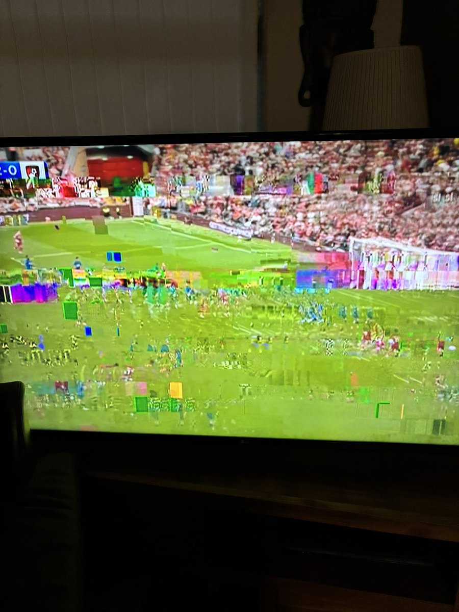 Seriously <a href="/virginmedia/">Virgin Media ❤️</a> First match of season and not able to watch! Shambles
