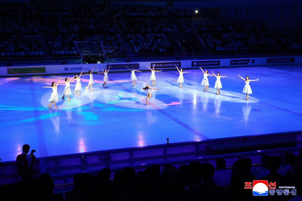 Korea_Friend_UK's tweet photo. Ice Rink Remodeled in DPRK https://t.co/KSvzn9rLwG