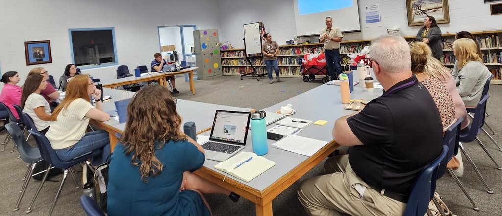 ✨ First day back with our new teachers and mentors! ✨

We’re so excited to welcome our new staff and can’t wait to see the amazing things they'll do this year! 💙