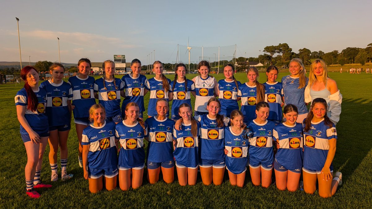 naomheoinclg's tweet photo. Fantastic display from the minor girls tonight in their championship semi-final, coming out with a 1 point victory at the end of a 7 goal thriller at @AllSaintsGAC! Maith sibh a chailíní 🔵⚪🔵

We'll keep you posted on arrangements for the final. Big support expected... https://t.co/1evG8lisQa