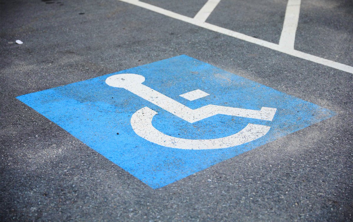 Need to drive somewhere, but don't know if a disability parking space is available? 

♿🅿️ We have a map for that! 🗺️ 

Our GIS department regularly updates this map of public disability parking spaces around Cambridge. Check it out: camb.ma/45hjesT