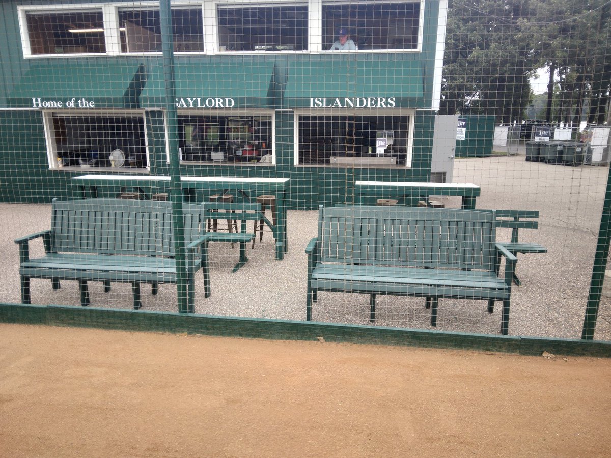 Gaylord Islanders tweet media