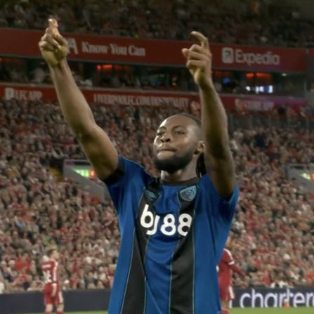 Semenyo 2.
Racist 0.

HOLD 😹😹🫵🫵