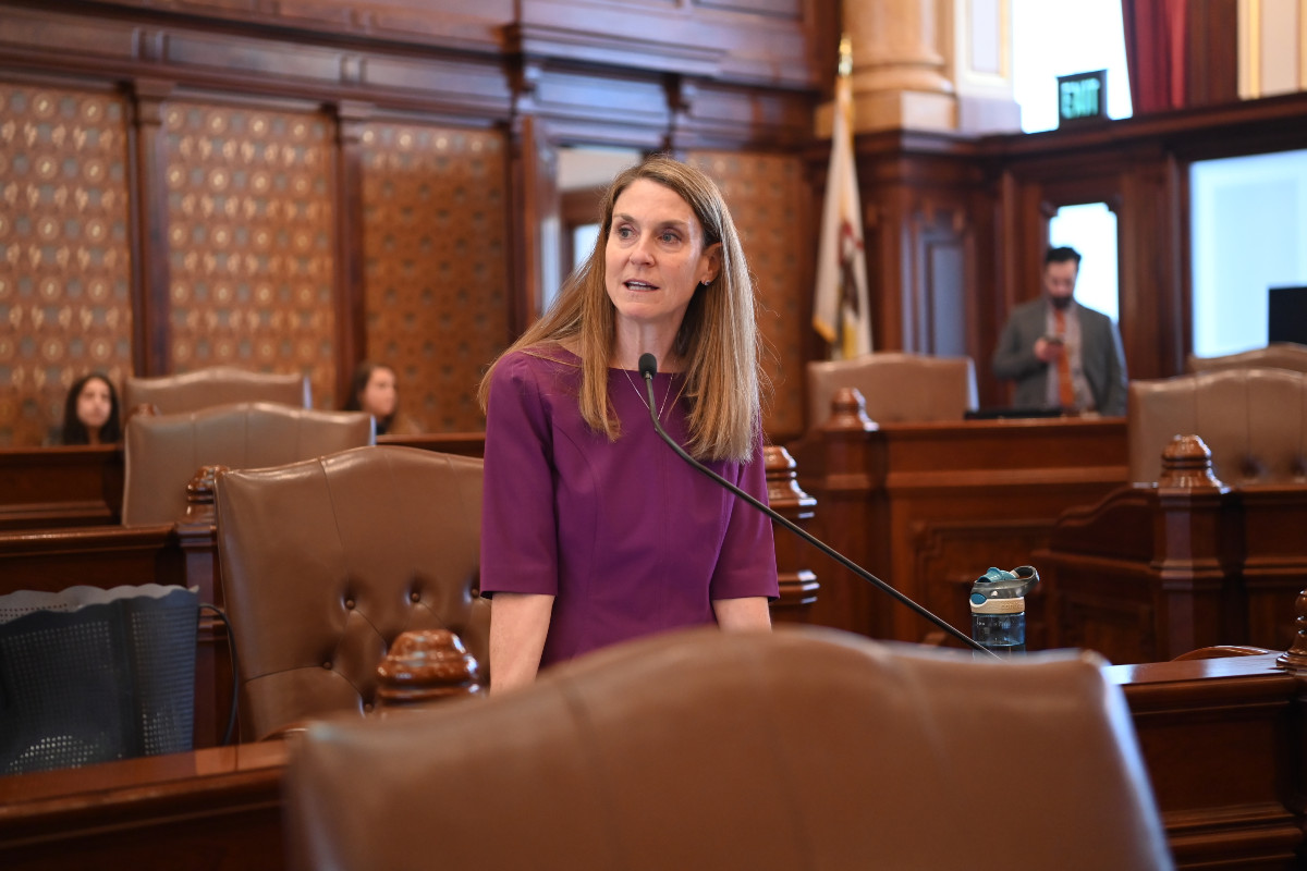 It’s important that we support Illinois families in raising healthy  children, starting from the very beginning. Parents deserve  access to critical information about the food they’re giving their  children.

Read more: senatorfine.com/news/press-rel…