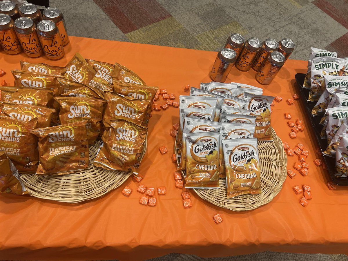 Mschroeder6's tweet image. Proud to be part of @NSSD112, where our amazing staff foster a culture of positivity, engagement, &amp;amp; kindness. This morning’s Orange Frog training was a great reminder that the mindset we bring can lift &amp;amp; inspire those around us. I’m ready and excited for the year ahead!#112leads