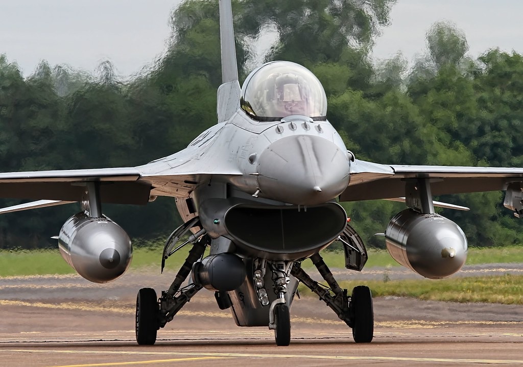 F-16 AM/BM argentinos: «No hay aviones viejos cuando fueron bien mantenidos» (1° Parte) fullaviacion.com.ar/f-16-am-bm-arg… via @Full Aviación